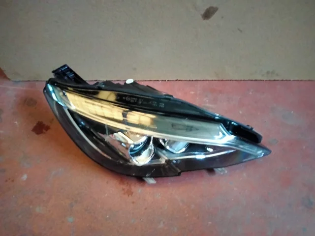 Faro Peugeot 308 - Imagen 5